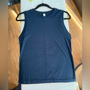ATHLETA Ascent Tank - Sz M - Navy Blue